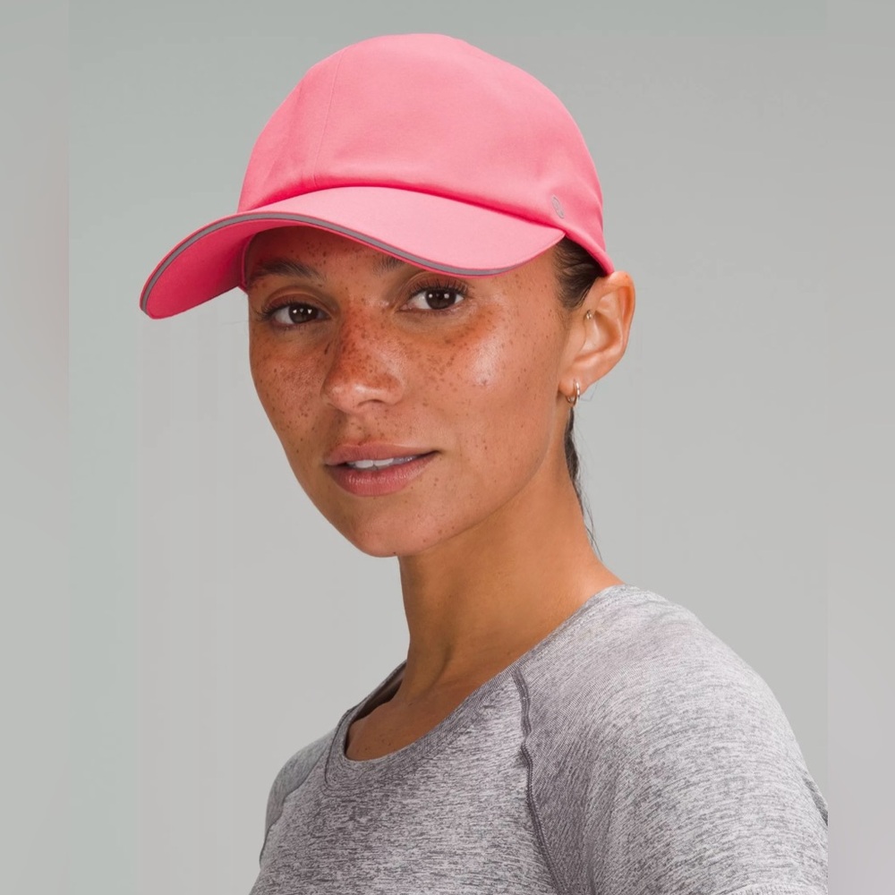 Lululemon NWT Fast and Free Running Hat Glazed Pink Size S/M - Picture 3 of 9